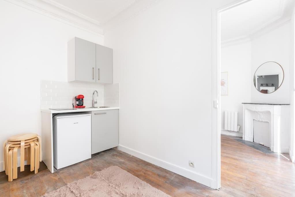 Apartment Lumineux Et Moderne 14eme Paris